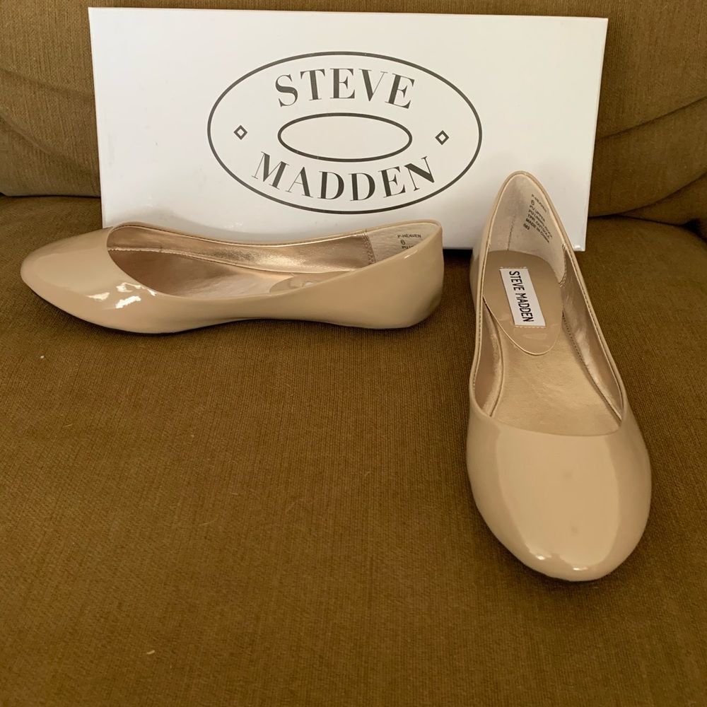 Nude Steve Madden Patent Leather Ballet Flats